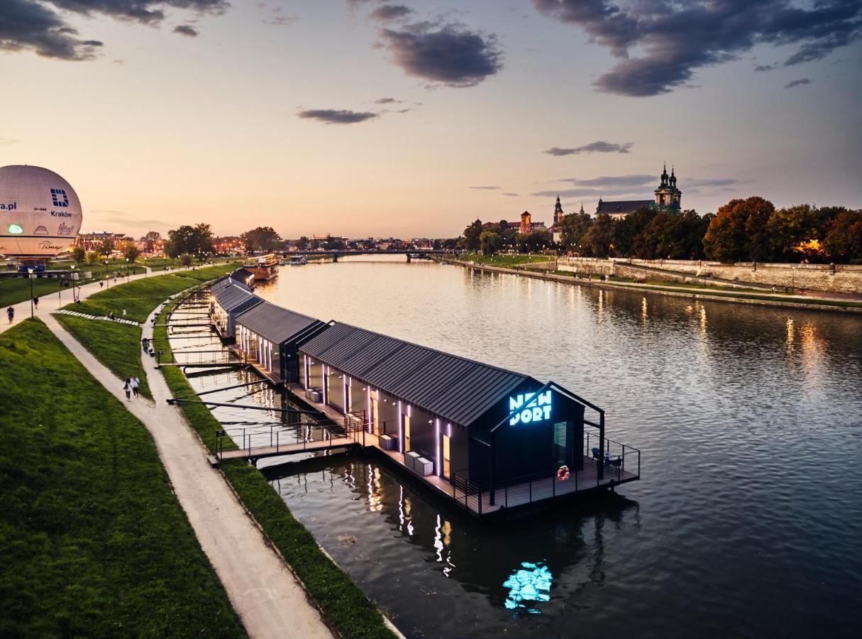 New Port - Premium Floating Aparthotel 克拉科夫 外观 照片